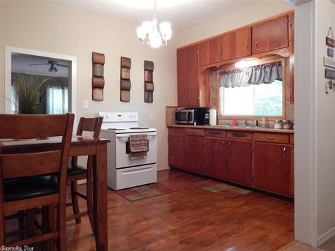 1531 W Alberta, De Queen, AR 71832 photo 2