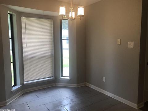 3504 Woodridge Dr, Pine Bluff, AR 71603 photo 5