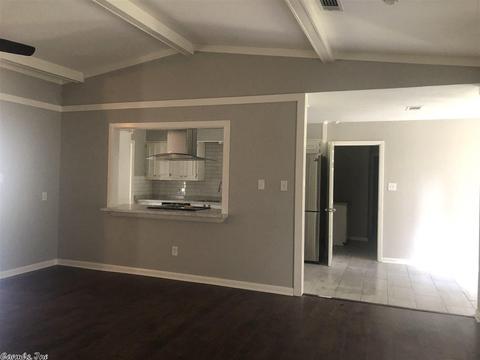 3504 Woodridge Dr, Pine Bluff, AR 71603 photo 9