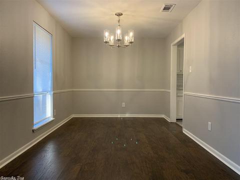 3504 Woodridge Dr, Pine Bluff, AR 71603 photo 4