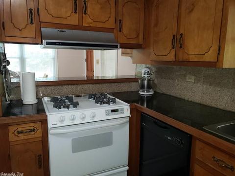 6758 Koeing Rd, Pine Bluff, AR 71601 photo 11
