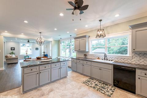 19 E Chateau Estates Dr, Greenbrier, AR 72058 photo 10