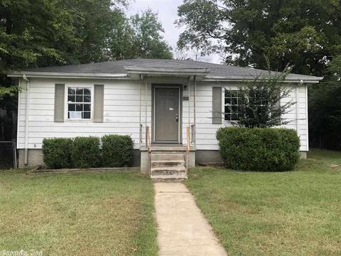1018 E Sevier St, Benton, AR 72015 photo 1