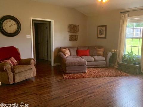 1092 Edingburgh Dr, Mabelvale, AR 72103 photo 9