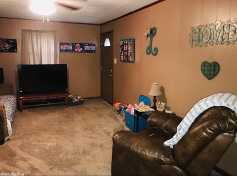 4215 Lowman, Pine Bluff, AR 71603 photo 3