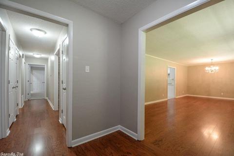 34 Arcadia Cir, Bryant, AR 72022 photo 4