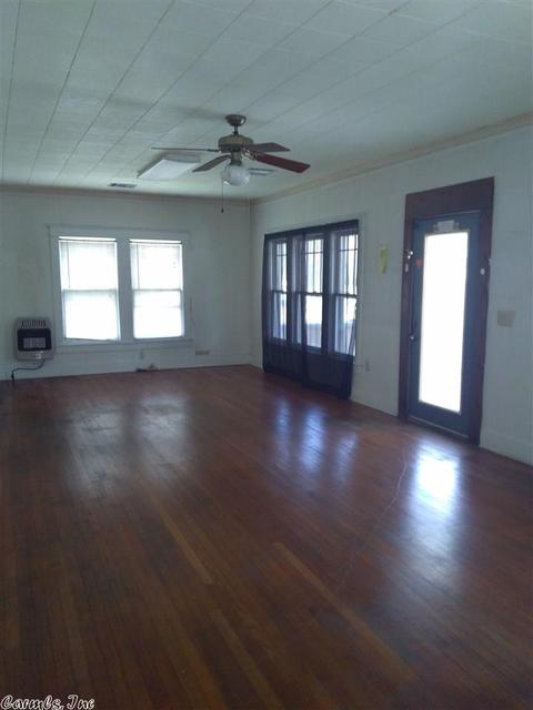 218 Pine Bluff St, Malvern, AR 72104 photo 6