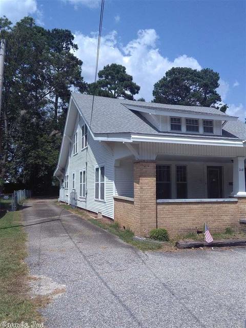 218 Pine Bluff St, Malvern, AR 72104 photo 2