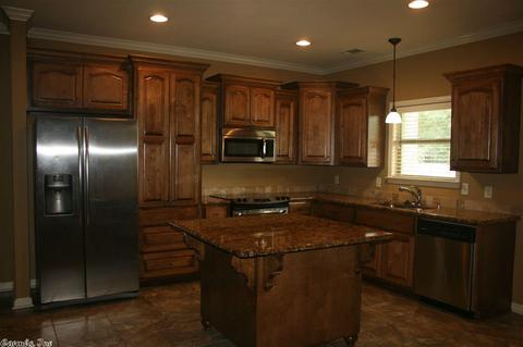 206 Texas Dr, Benton, AR 72015 photo 4