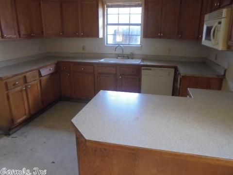 1002 E 10th Ave, Pine Bluff, AR 71601 photo 2