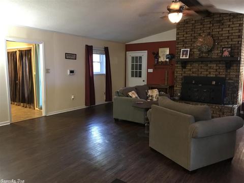 2201 Whippoorwill Ln, White Hall, AR 71602 photo 3