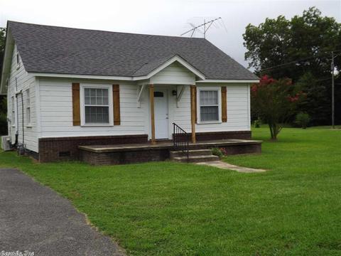 417 N Main, Beebe, AR 72012 photo 1