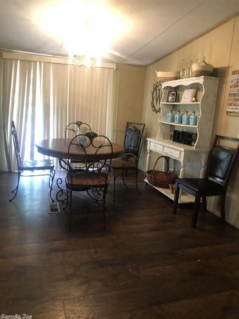8906 W Cherry, Benton, AR 72015 photo 4