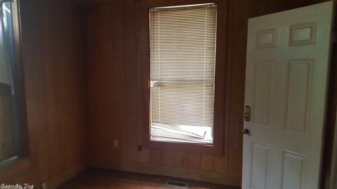 1103 W 24th Ave, Pine Bluff, AR 71603 photo 2