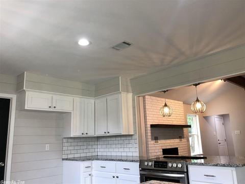 1 S Hampton Dr, Conway, AR 72034 photo 11
