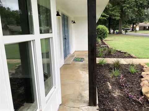 1 S Hampton Dr, Conway, AR 72034 photo 3