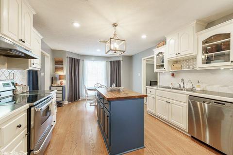1900 Amelia Dr, Conway, AR 72034 photo 8