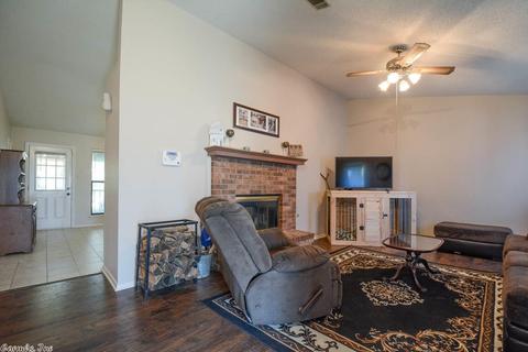 1815 Catherine St, Benton, AR 72019 photo 3