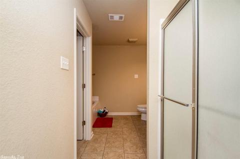 77 Earnhardt Cir, Cabot, AR 72023 photo 5