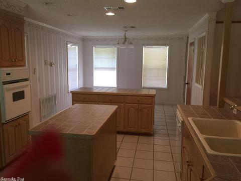 9407 Mckevin, Pine Bluff, AR 71603 photo 6
