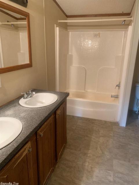 955 Nctr Rd, Redfield, AR 72132 photo 10