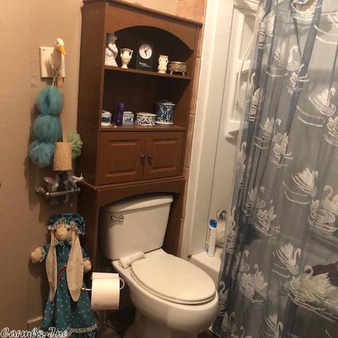 916 W Vandervoort, De Queen, AR 71832 photo 8