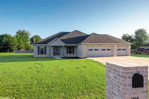 1208 St Augustine Blvd, Trumann, AR 72472 photo 2