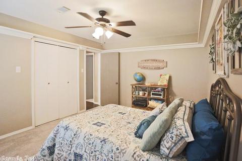 208 S Hampton, Conway, AR 72034 photo 23