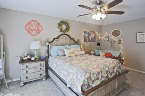 208 S Hampton, Conway, AR 72034 photo 18