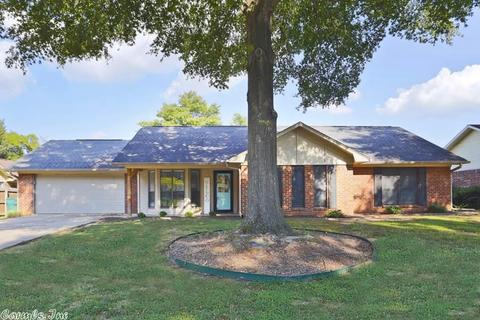 208 S Hampton, Conway, AR 72034 photo 1