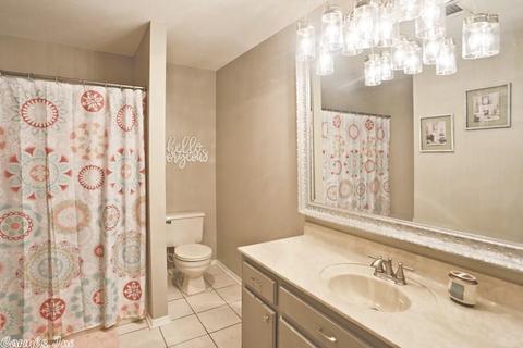 208 S Hampton, Conway, AR 72034 photo 25