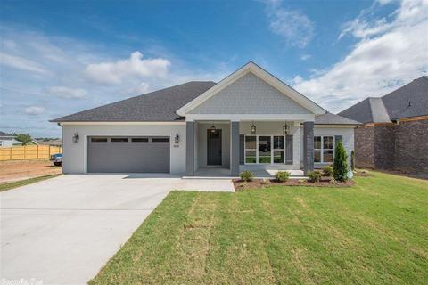 2620 Overcup Dr, Conway, AR 72034 photo 1