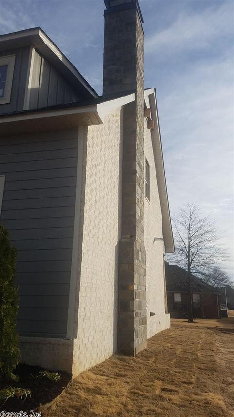 1620 Poteete, Conway, AR 72034 photo 3