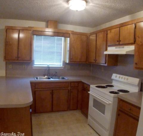 8600 Margie Rd, Pine Bluff, AR 71603 photo 2