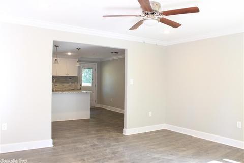 3024 Cedar Park Dr, Bryant, AR 72019 photo 3