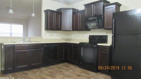 1073 Meadows Edge, Alexander, AR 72002 photo 17