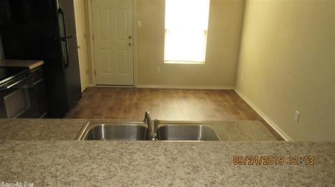 1073 Meadows Edge, Alexander, AR 72002 photo 32