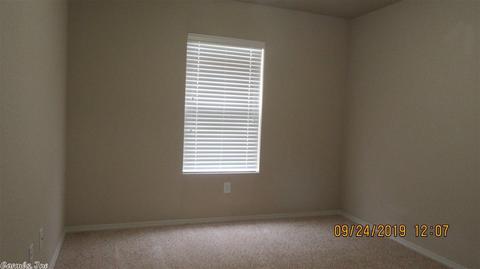 1073 Meadows Edge, Alexander, AR 72002 photo 22
