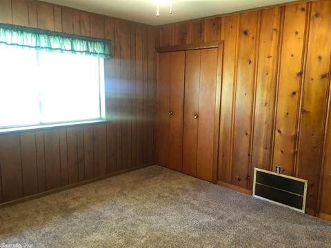 2224 Lee Ave, Conway, AR 72034 photo 8
