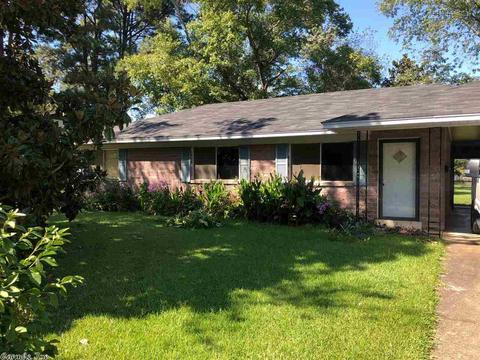 2224 Lee Ave, Conway, AR 72034 photo 1