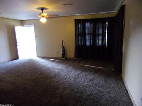 507 Park Pl, Pine Bluff, AR 71601 photo 4