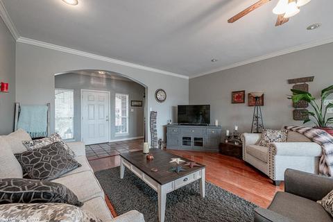 1650 Nuthatch Cir, Conway, AR 72034 photo 9