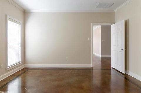 2015 Cross St, Conway, AR 72034 photo 16