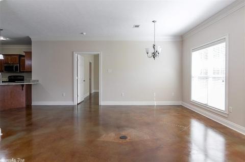 2015 Cross St, Conway, AR 72034 photo 14