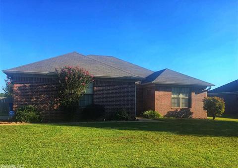 1610 Jackson Dr, Conway, AR 72032 photo 1