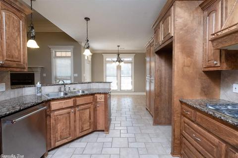 5913 Westminster, Benton, AR 72019 photo 12