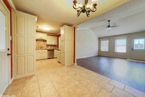 39 Castleton, Ward, AR 72176 photo 11