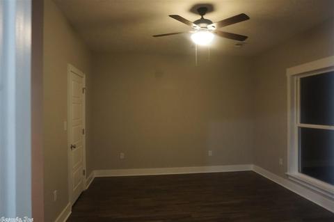1935 Simms, Conway, AR 72034 photo 26