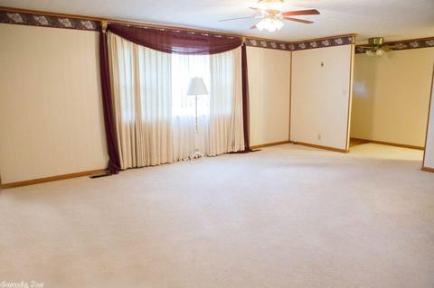 107 Flossie Dr, Trumann, AR 72472 photo 9