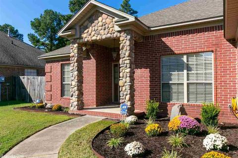 1955 Clarks Dr, Conway, AR 72034 photo 4
